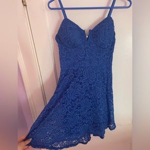 Blue lacey dress 💙